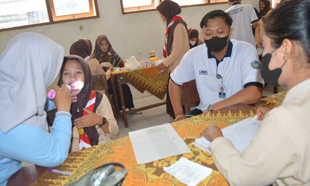 Cek kesehatan bersama tim Puskesmas Bendosari