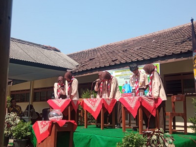 Debat OSIS