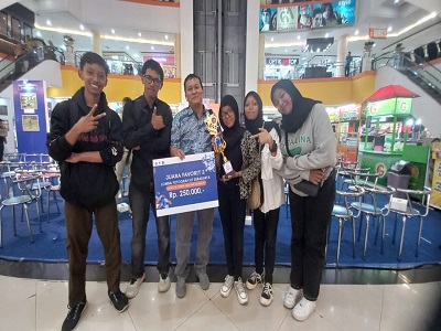 Lomba Fotografi UT Surakarta