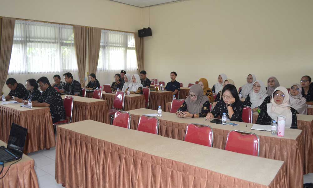 WORKSHOP KOMPETENSI GURU MEMPERKUAT NUMERASI