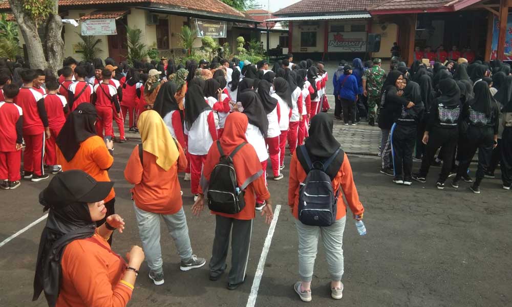 Jalan Sehat Kecamatan Bendosari dalam rangka HUT PGRI
